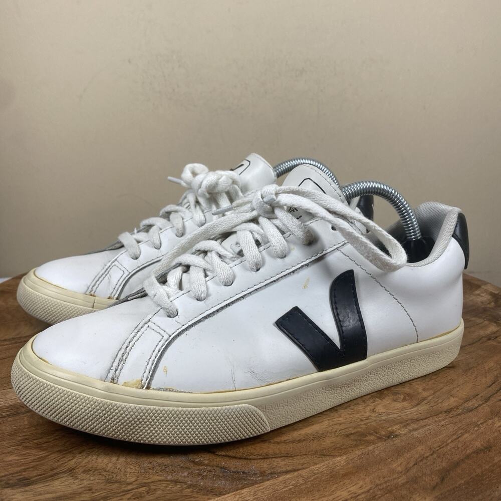 Veja Esplar Womens White And Black Size 6 Low Top Leather Shoes Sneakers - Picture 2 of 10